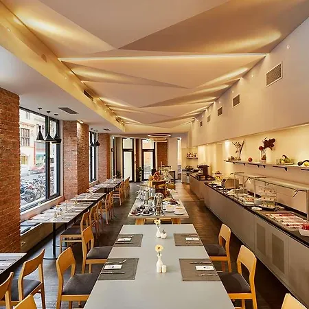 H+ Hotel Wien 